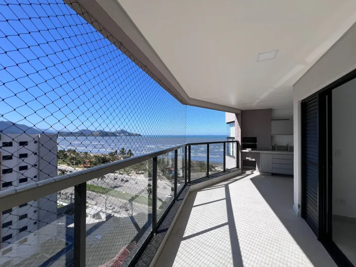 Casa de alto padrão em Caraguatatuba selecionada por Jonas Siqueira